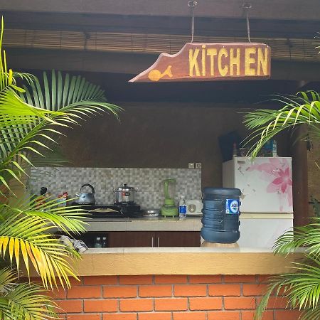 Krisna Homestay Чангу Екстер'єр фото